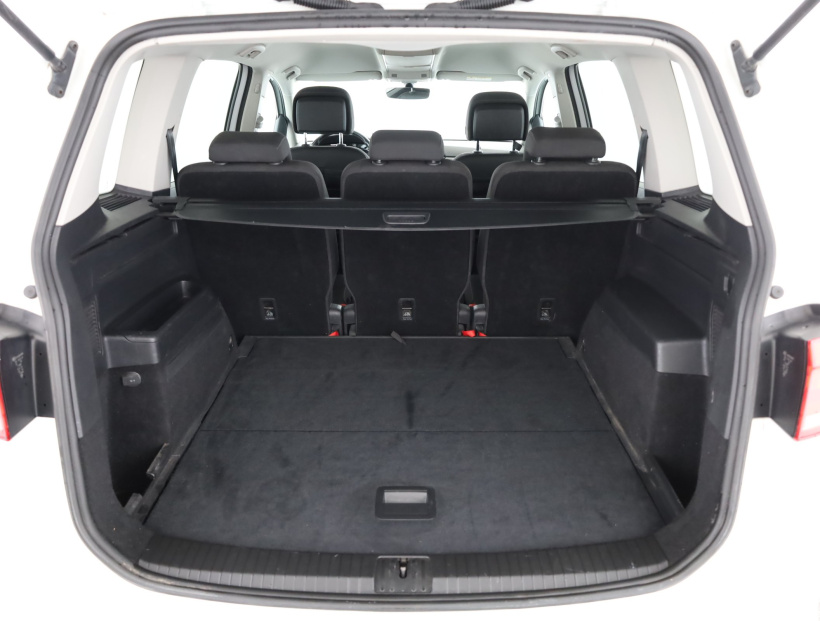 Volkswagen Touran, 2016
