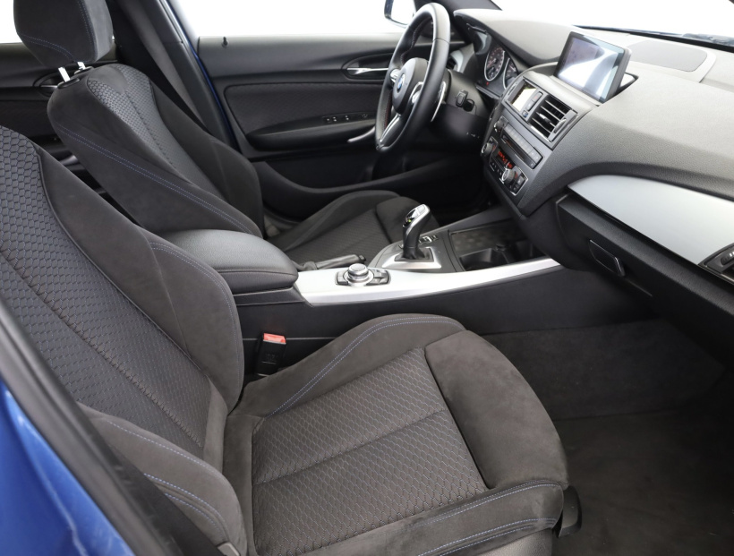 BMW 1, 2013