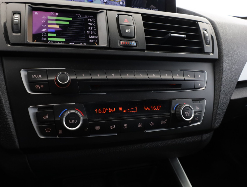 BMW 1, 2013