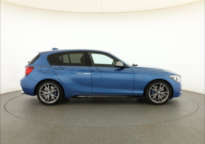 BMW 1, 2013