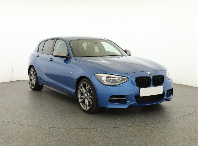 BMW 1, 2013