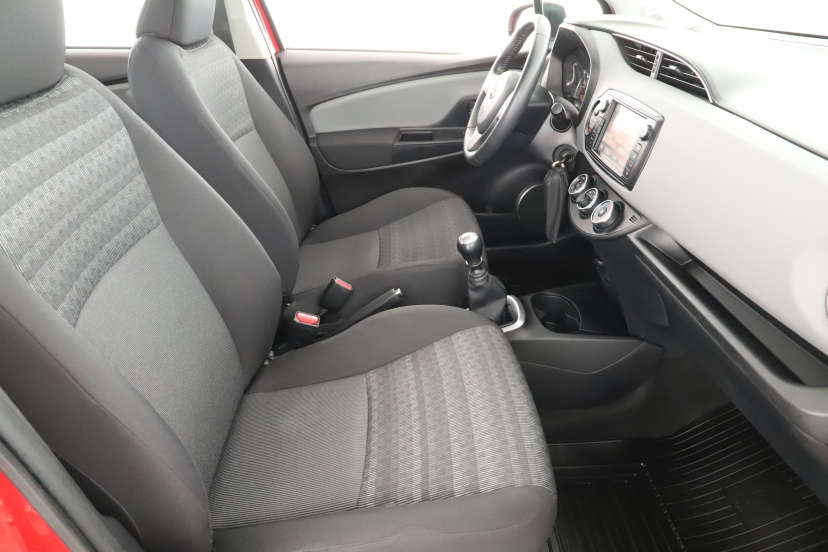 Toyota Yaris, 2016