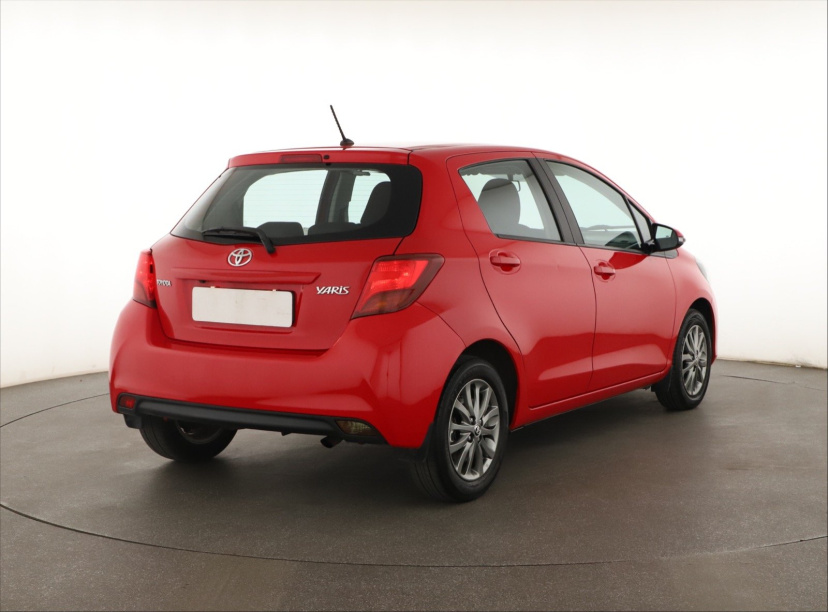Toyota Yaris, 2016