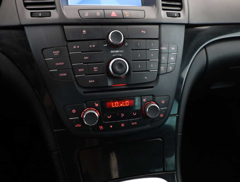 Opel Insignia, 2010