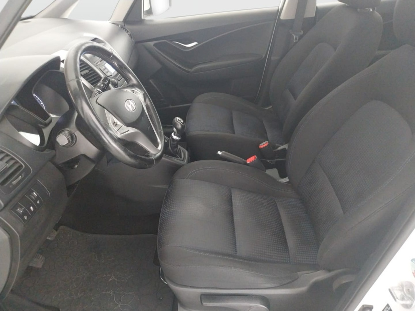 Hyundai ix20, 2013
