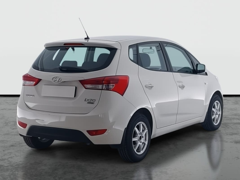Hyundai ix20, 2013