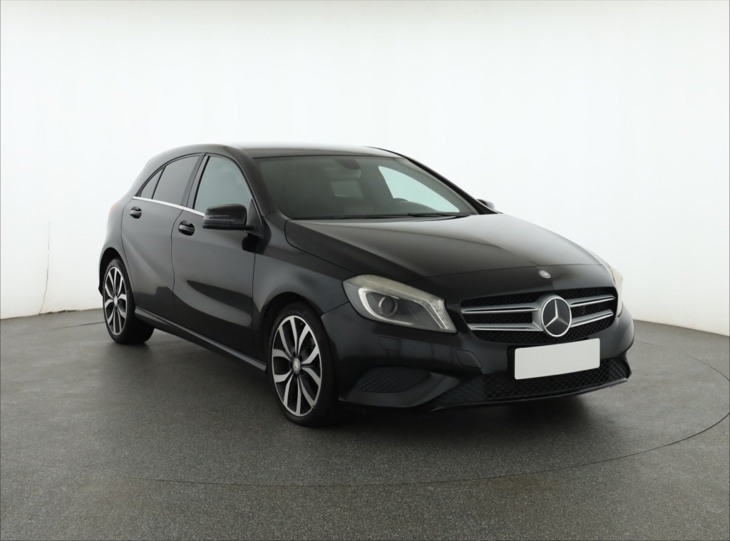 Mercedes-Benz A, 2012