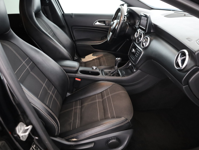 Mercedes-Benz A, 2012