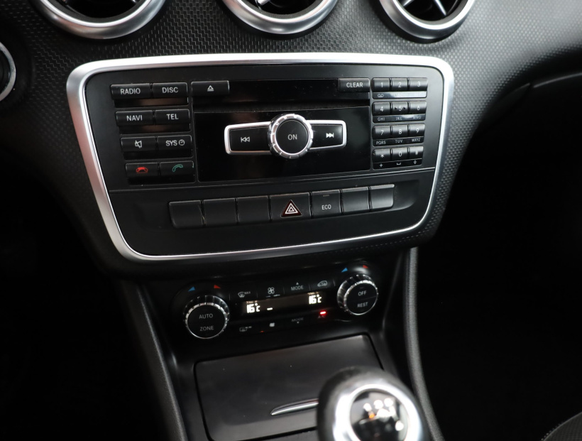 Mercedes-Benz A, 2012