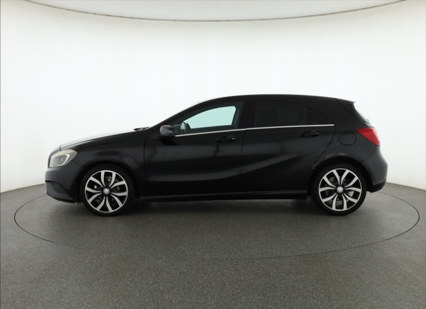 Mercedes-Benz A, 2012