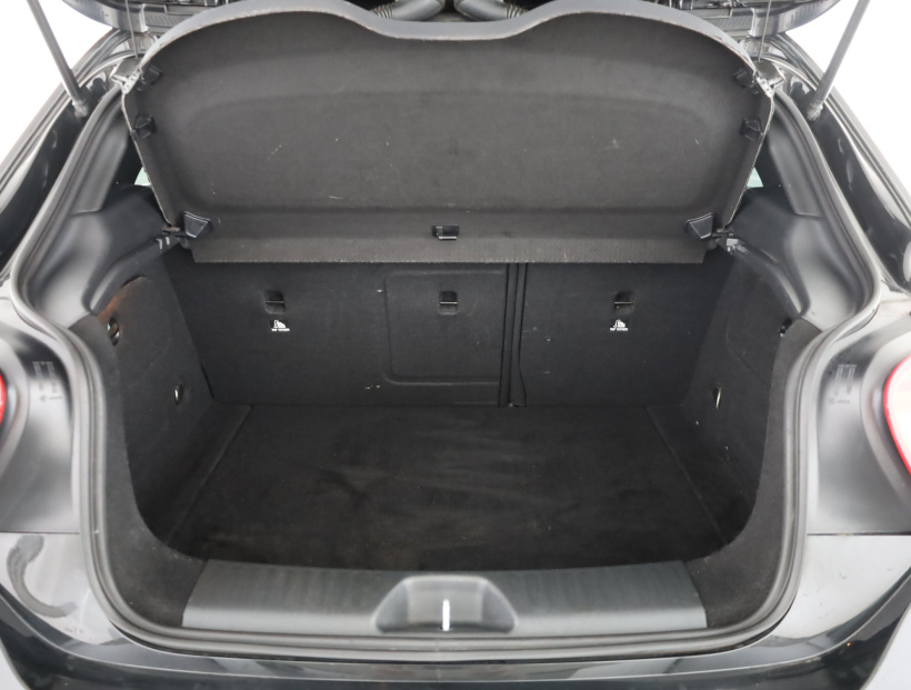 Mercedes-Benz A, 2012