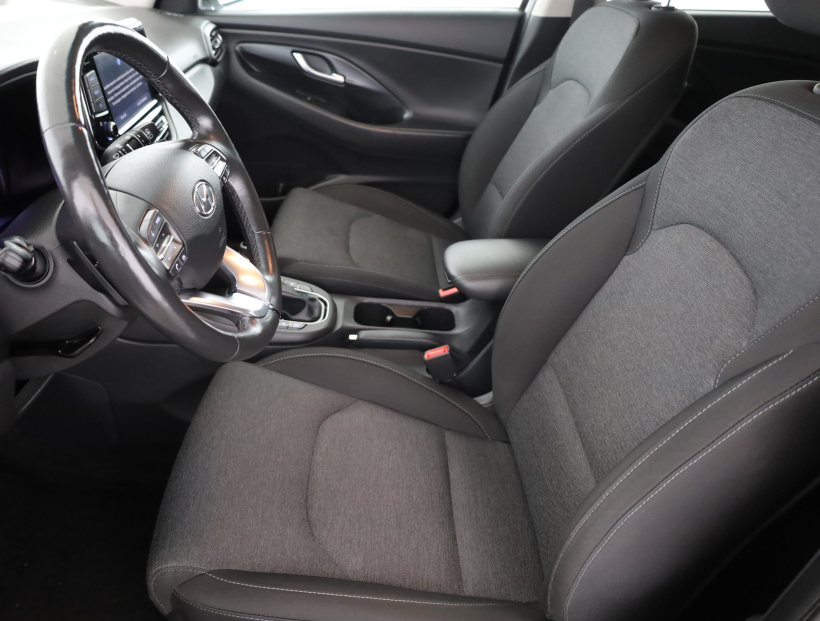Hyundai i30, 2023