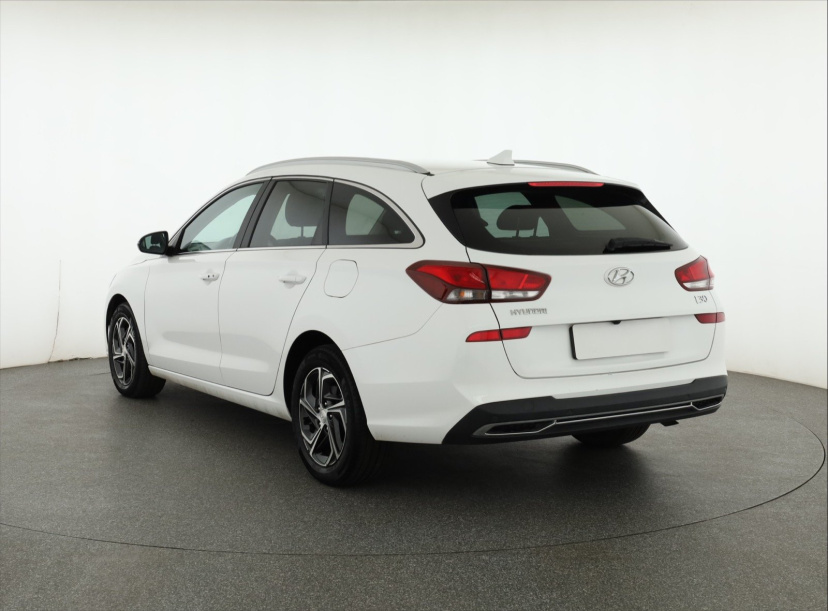 Hyundai i30, 2023