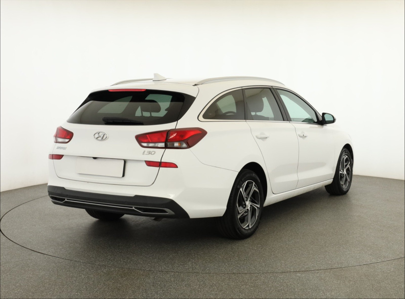 Hyundai i30, 2023