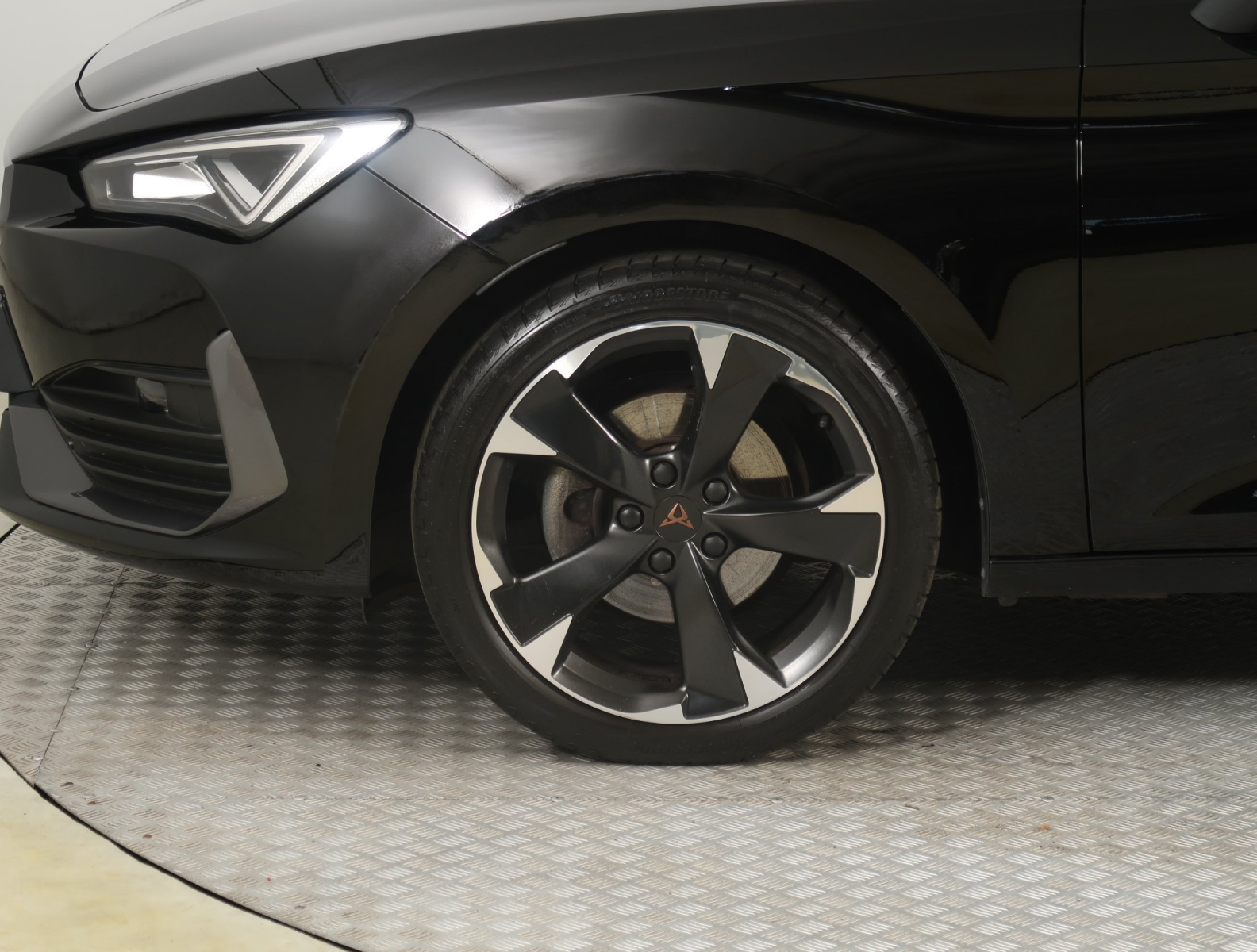 Cupra Leon - 2023