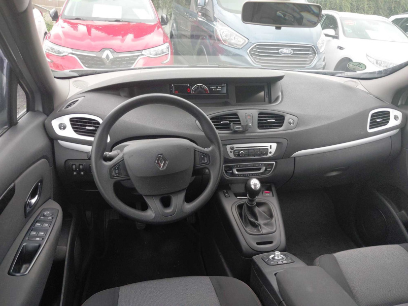 Renault Grand Scenic, 2015