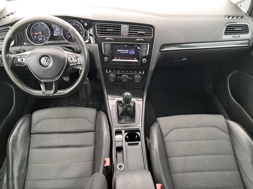 Volkswagen Golf, 2013
