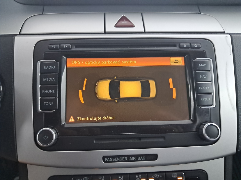 Volkswagen Passat, 2010