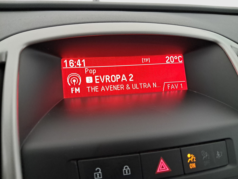 Opel Astra, 2013