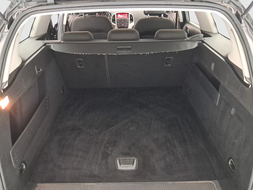 Opel Astra, 2013