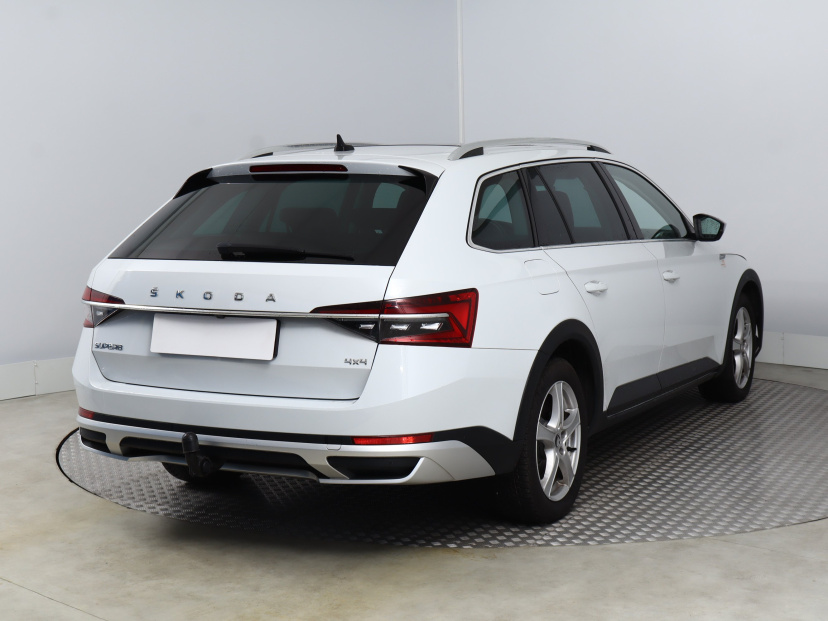 Škoda Superb, 2020