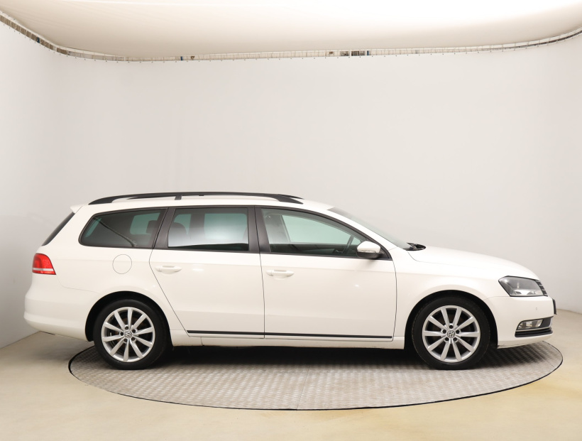 Volkswagen Passat, 2013