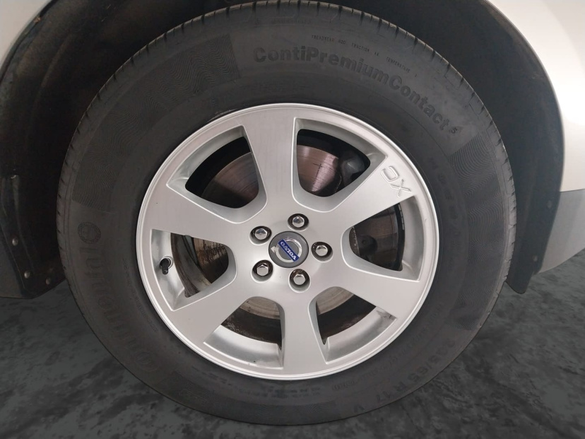 Volvo XC60, 2011