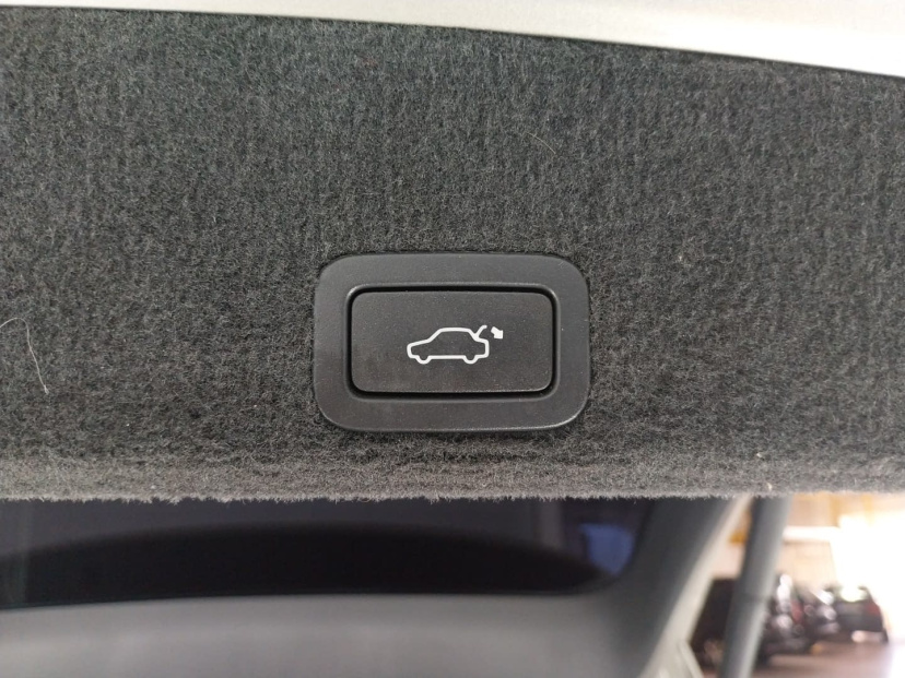 Volvo XC60, 2011