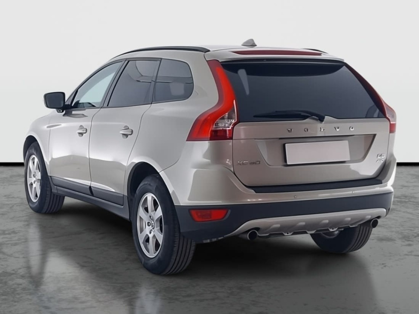 Volvo XC60, 2011