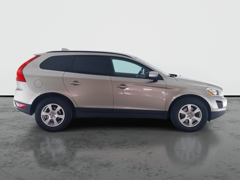 Volvo XC60, 2011