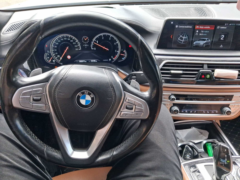 BMW 7, 2019