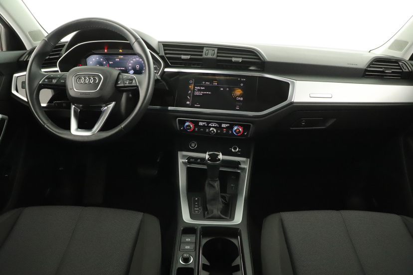 Audi Q3 Sportback, 2020