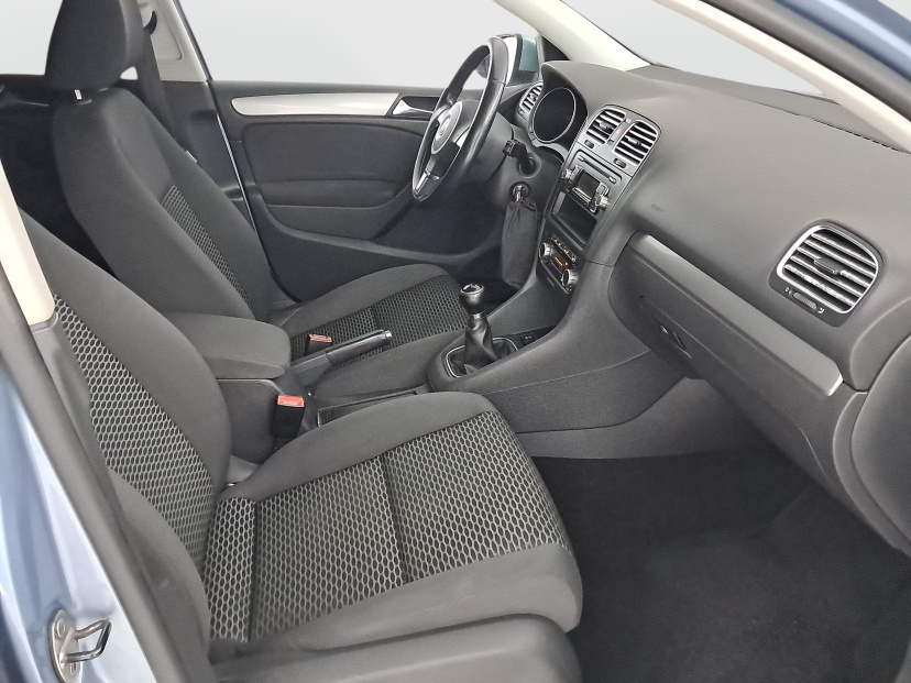 Volkswagen Golf, 2010