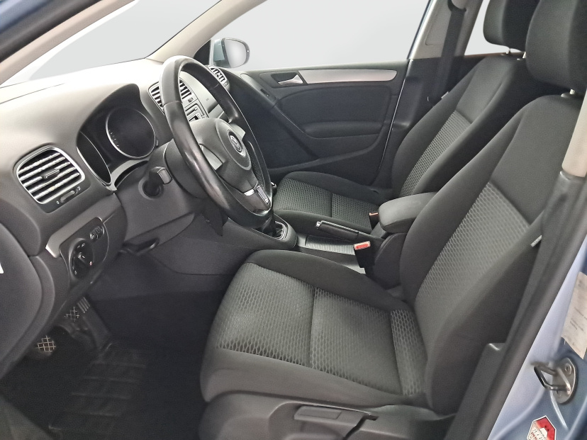Volkswagen Golf, 2010