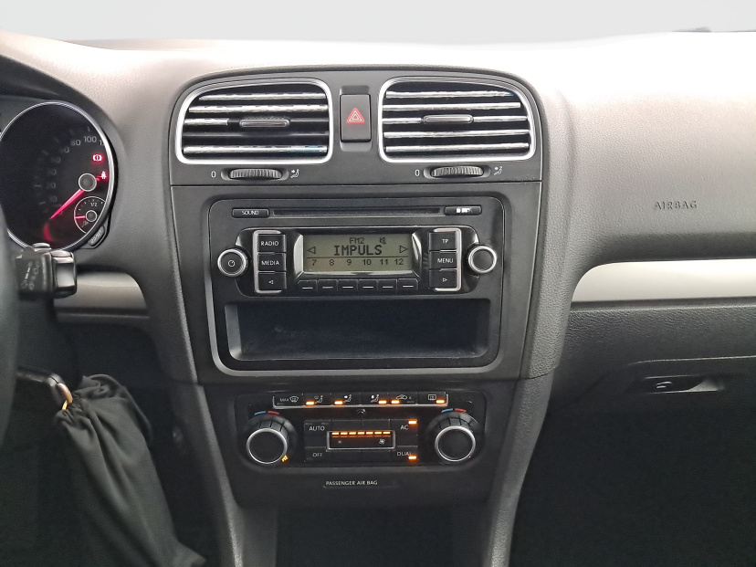 Volkswagen Golf, 2010