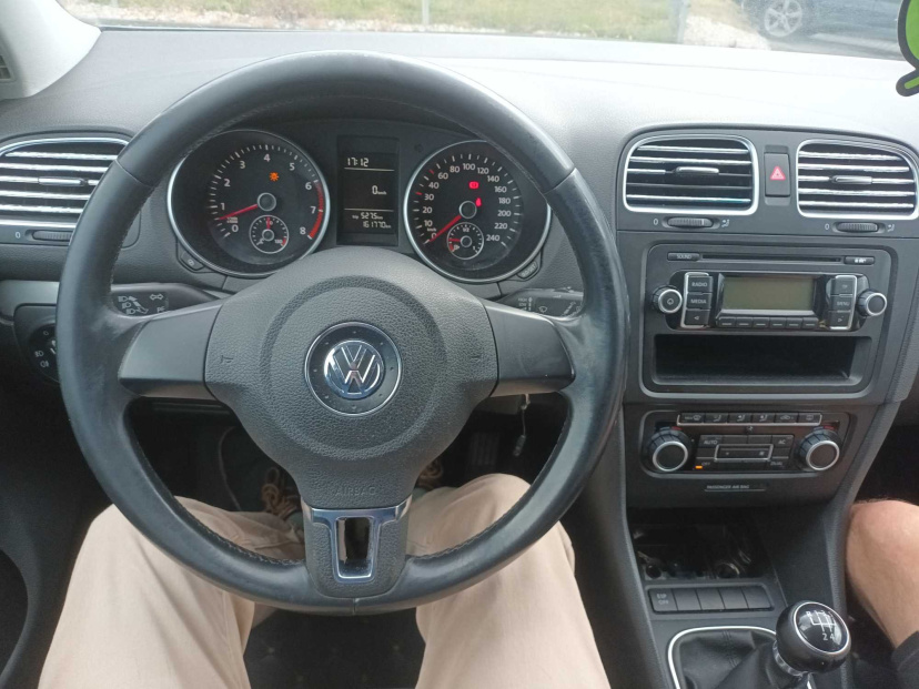 Volkswagen Golf, 2010