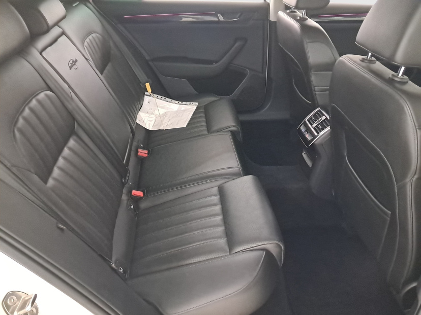 Škoda Superb, 2017