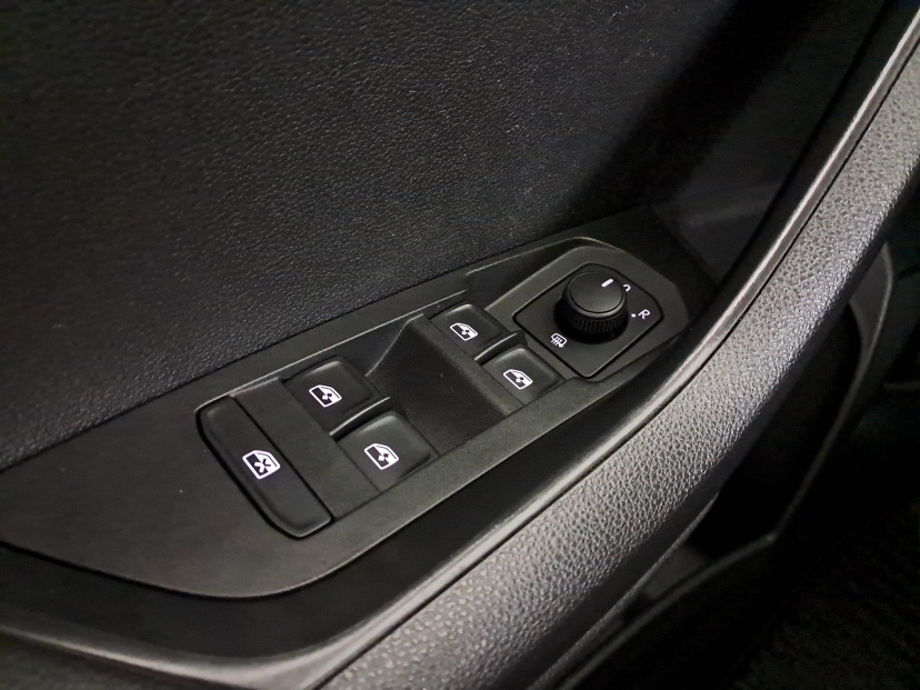 Škoda Karoq, 2018