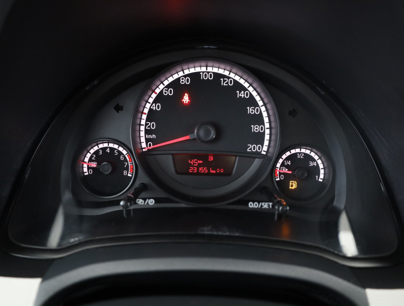 Volkswagen Up!, 2015