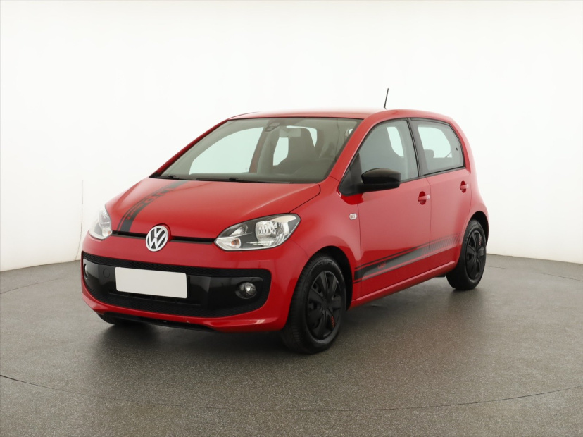 Volkswagen Up!, 2015