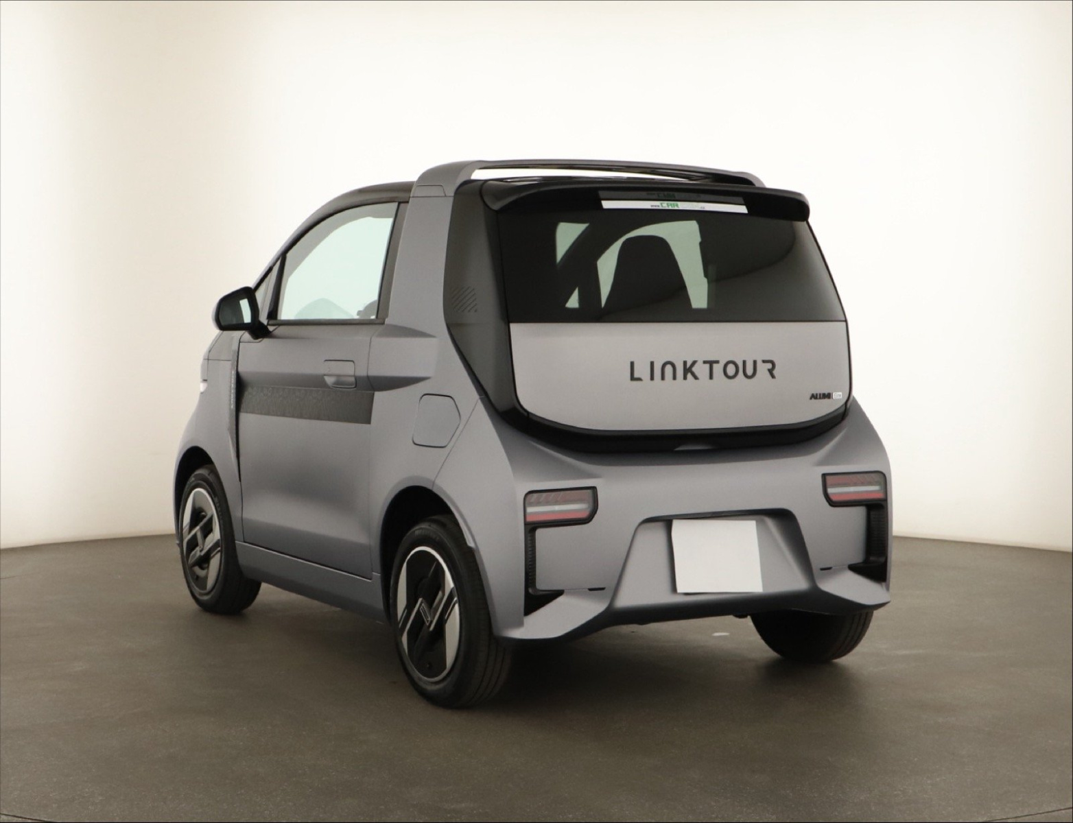 Linktour Alumi Elite 12.96 kWh, od 17 let, 2026 5