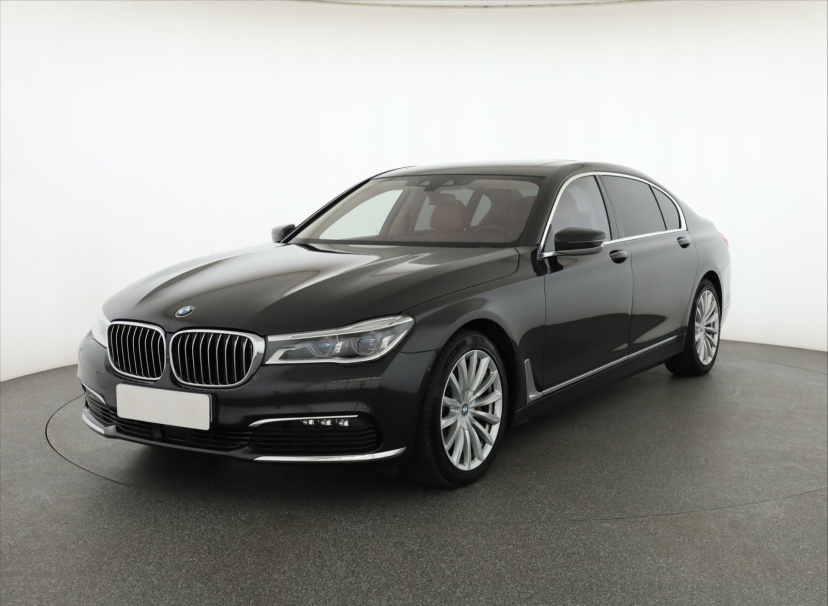 BMW 7, 2019