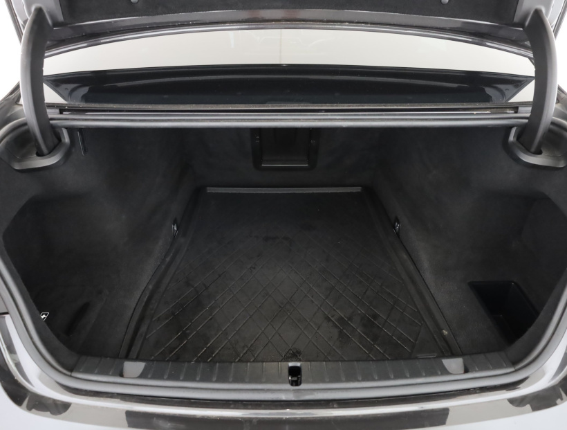 BMW 7, 2019