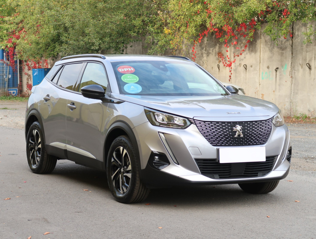 Peugeot e-2008 50 kWh