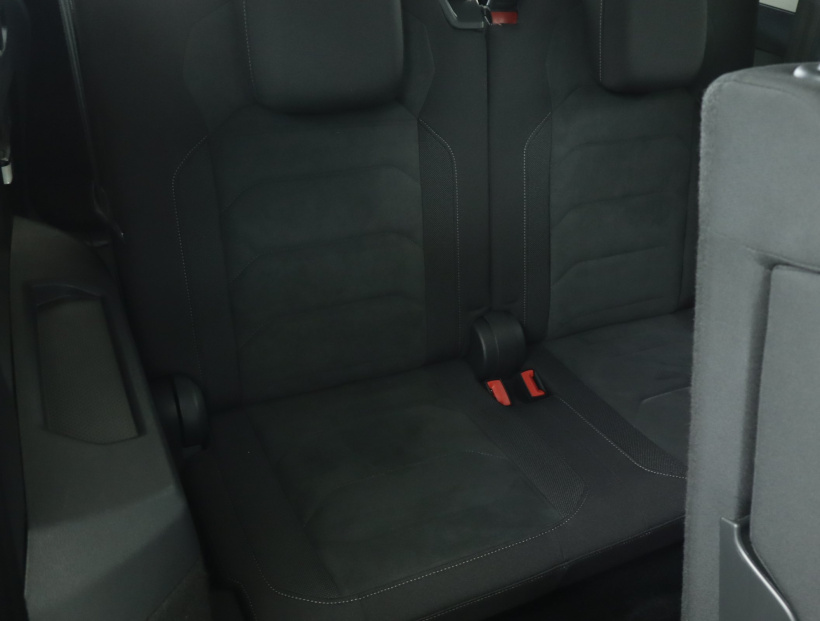 Volkswagen Tiguan Allspace, 2022