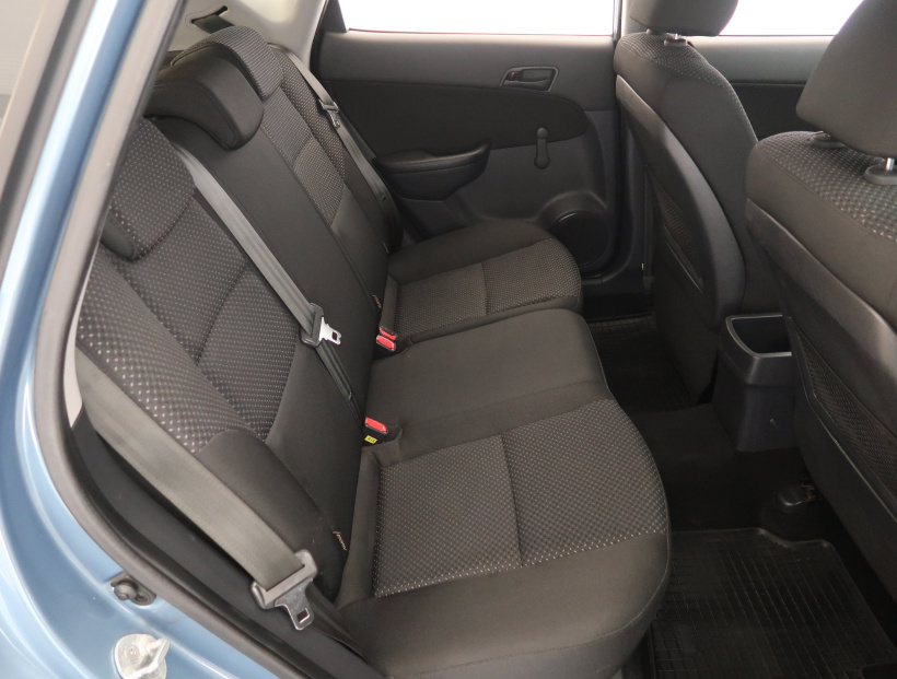 Hyundai i30, 2010