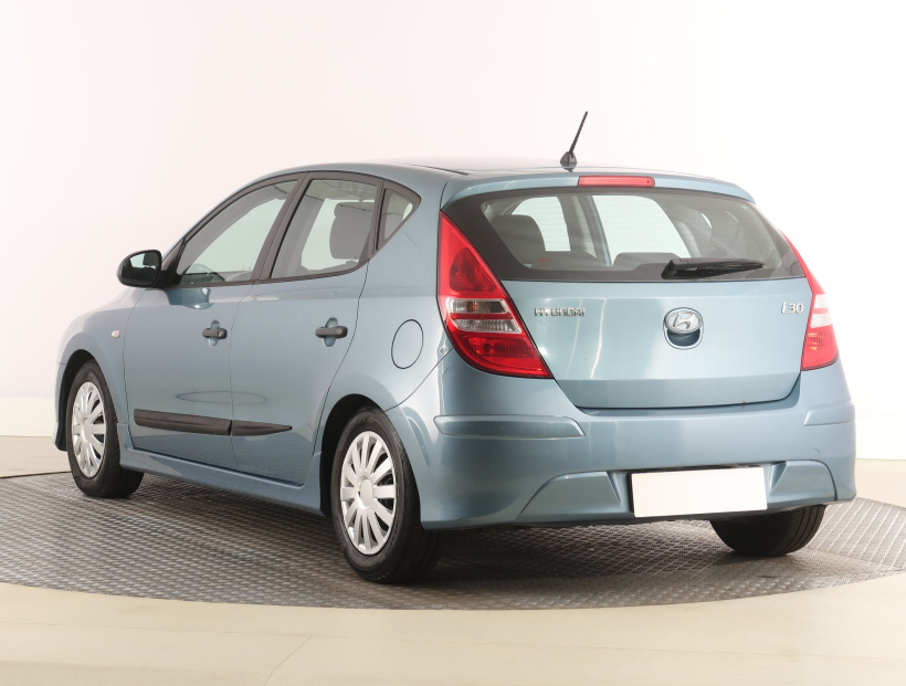 Hyundai i30, 2010