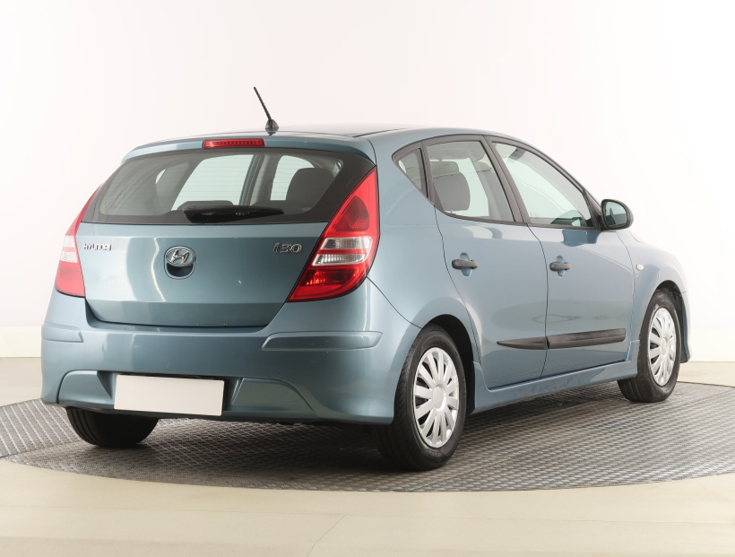 Hyundai i30, 2010