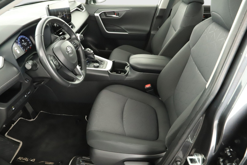 Toyota RAV 4, 2023
