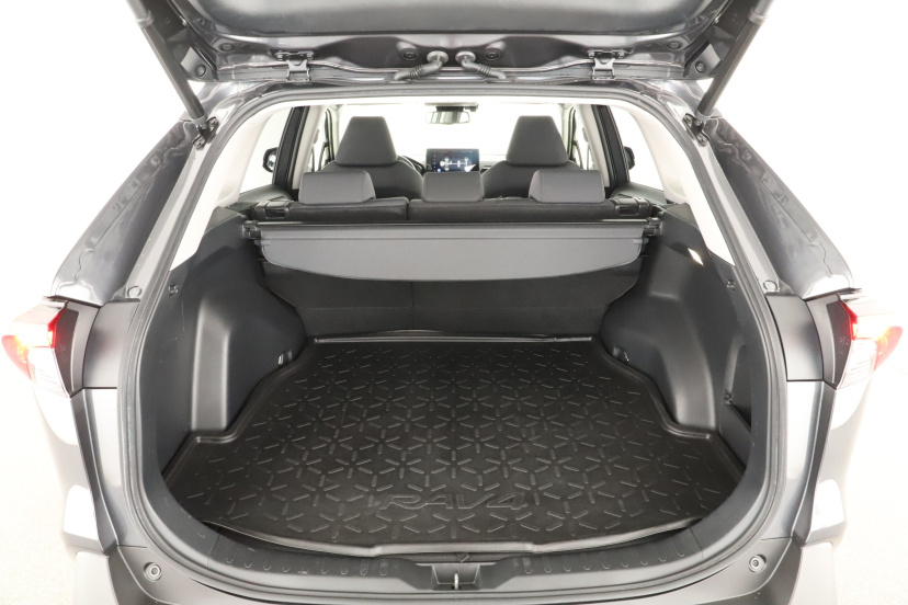 Toyota RAV 4, 2023